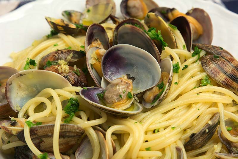 Spaghetti alle vongole Cucina Regionale Italiana